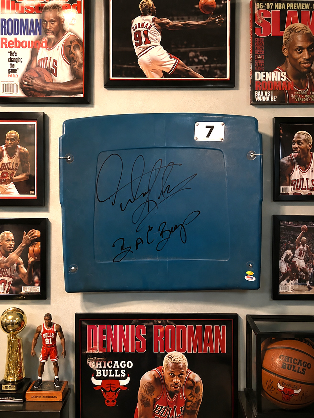Dennis Rodman Signed Pontiac Silverdome Seat Back Bad Boys PSA Schwartz Pistons
